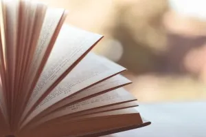 Jak wydać książkę? Poradnik dla początkującego autora
