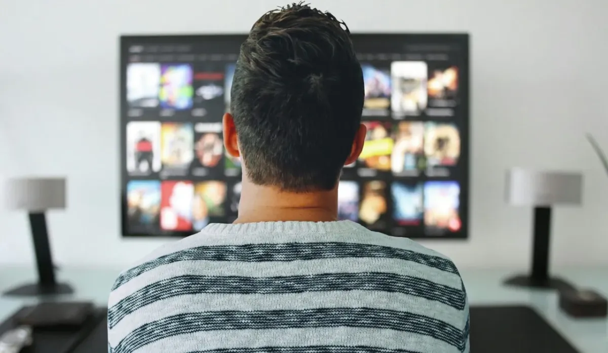Jak wybrać dostawcę usług telewizyjnych – przegląd ofert