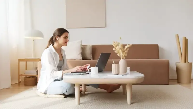 Dlaczego warto zdecydować się na konsultację psychologiczną przez Internet?